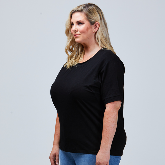 Jasmine Tee Black