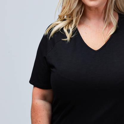 Nicky Tee Black