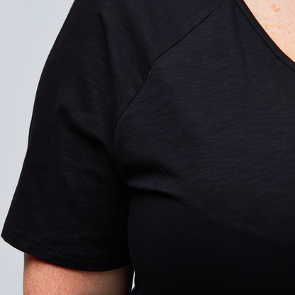 Nicky Tee Black