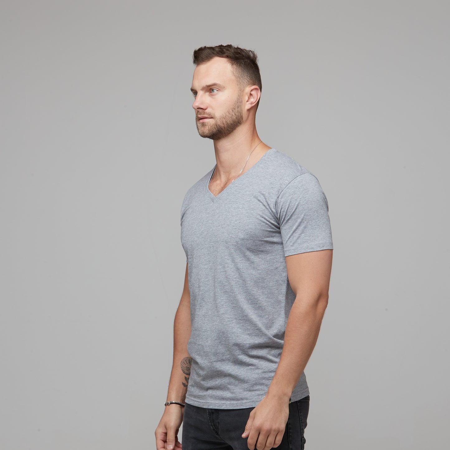 Erik V-Neck Tee Grey Marle