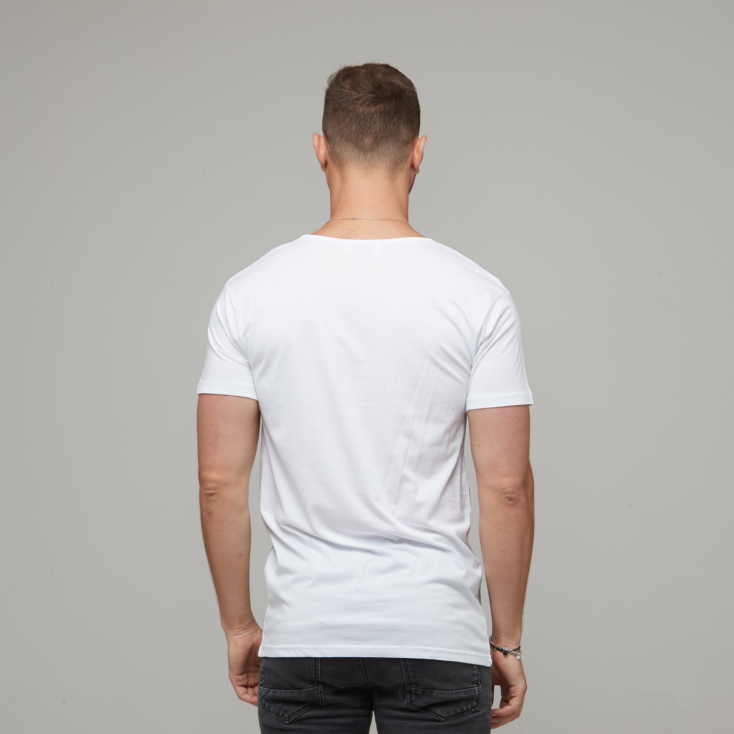 Zayn Tee White
