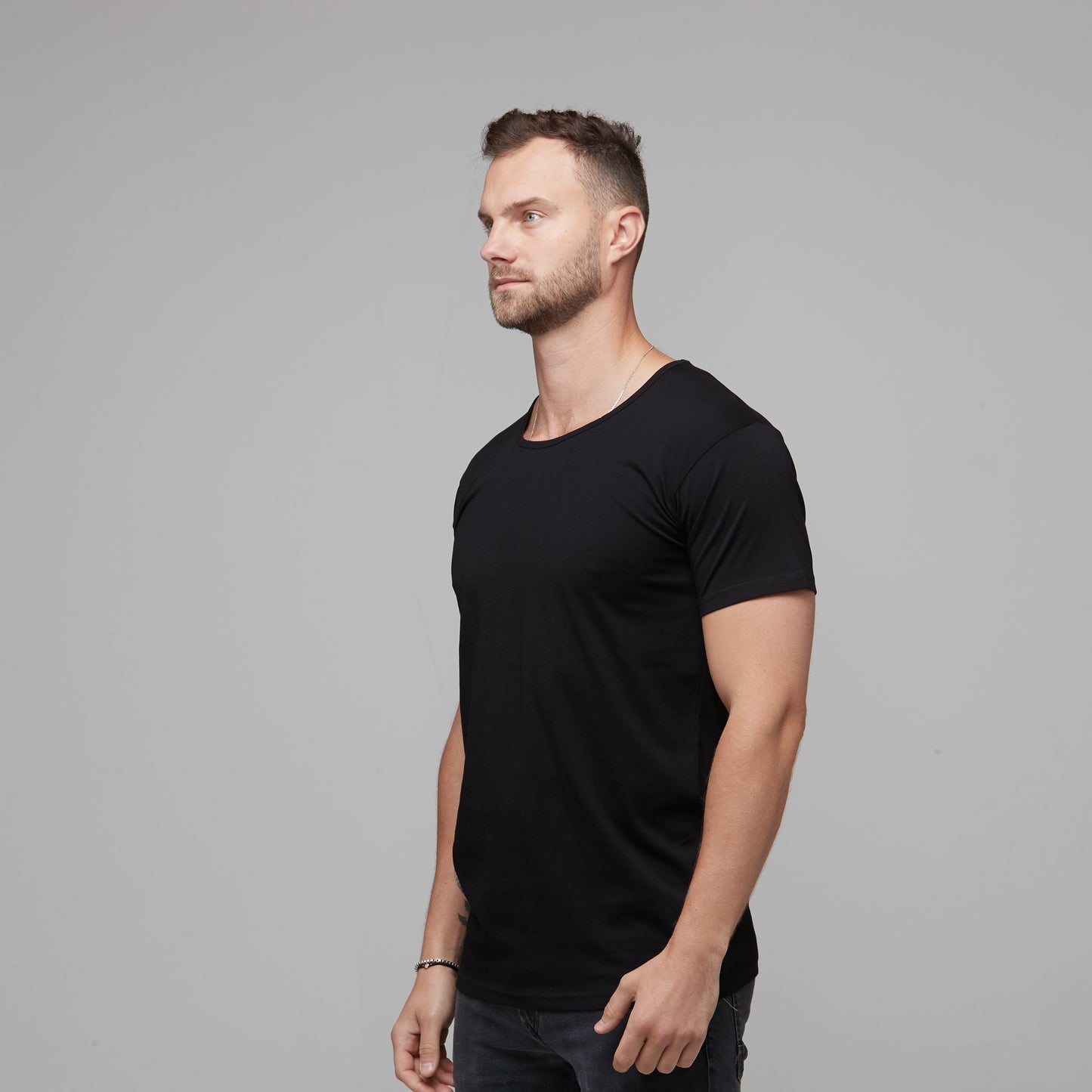 Zayn Tee Black
