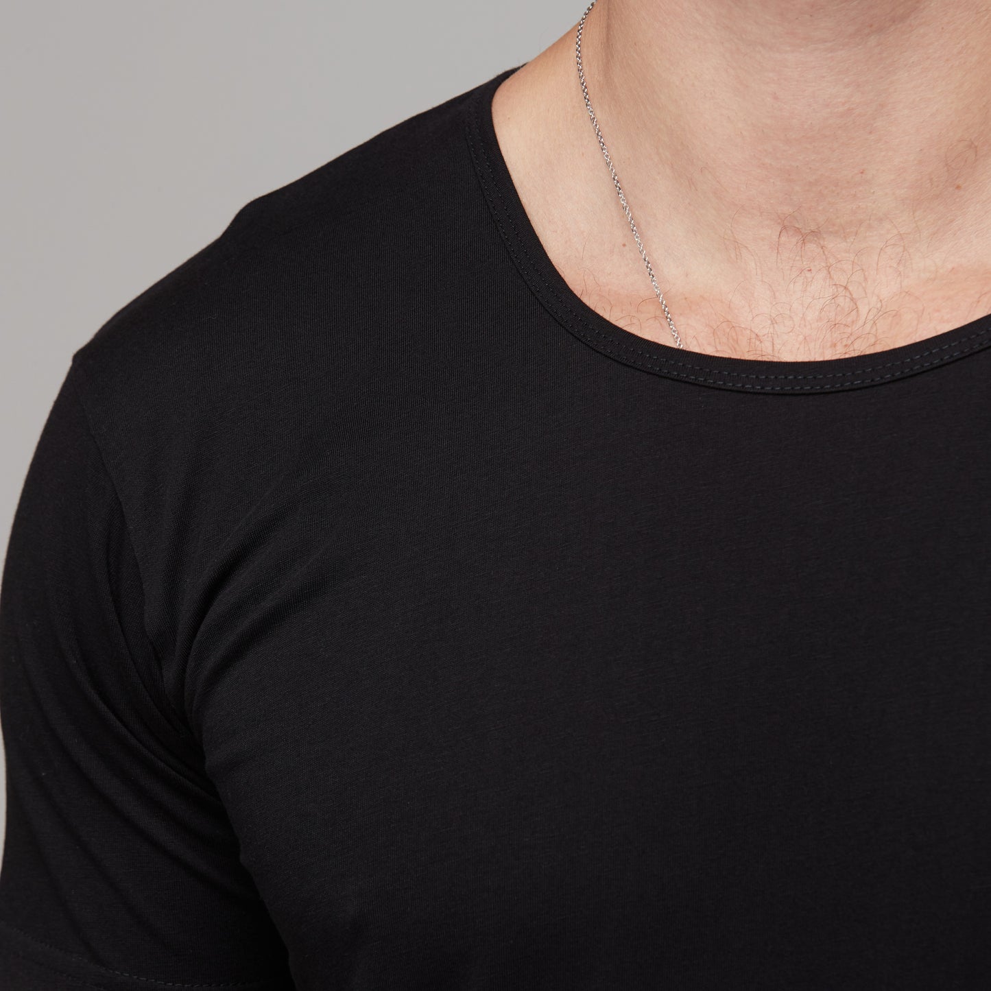 Zayn Tee Black