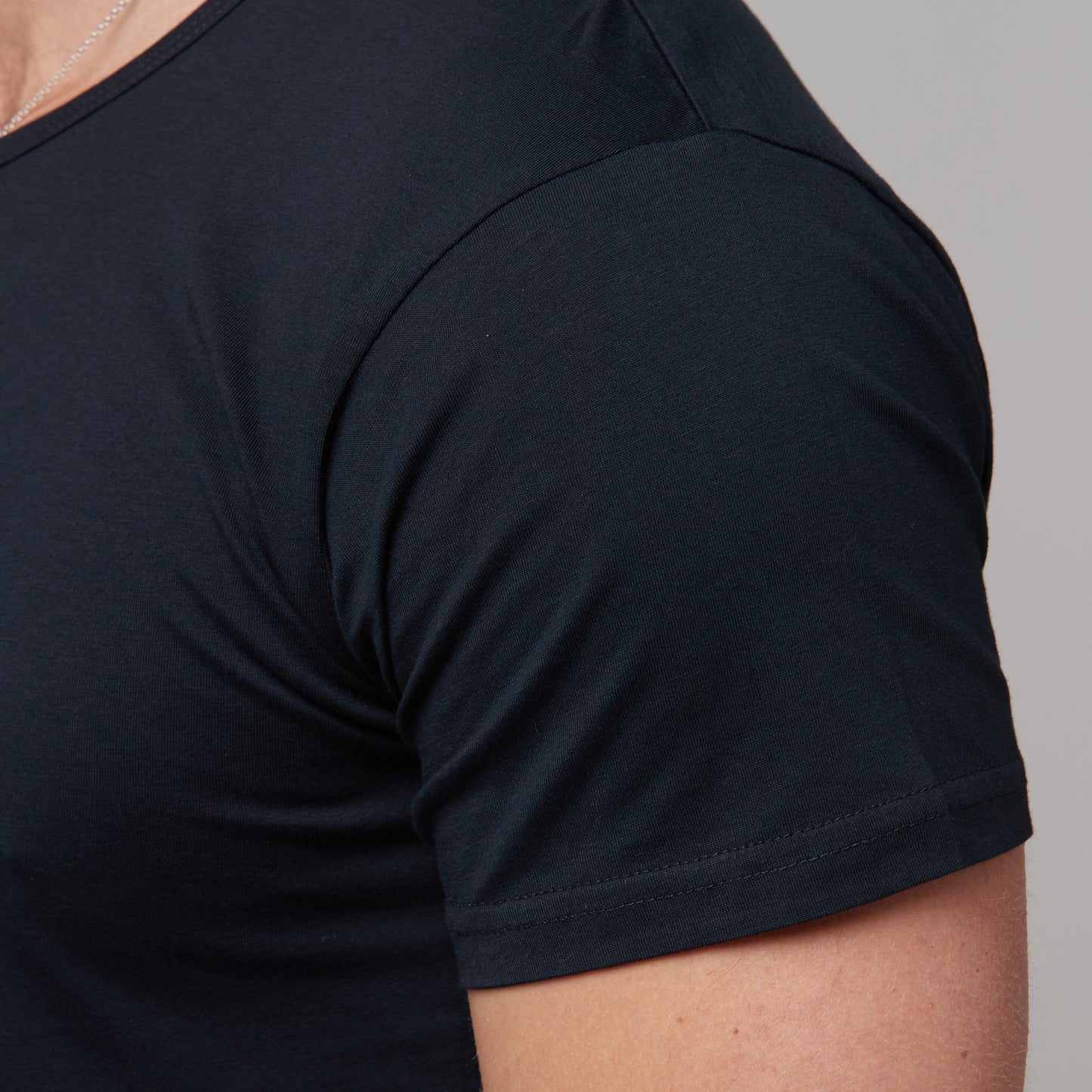 Zayn Tee Navy