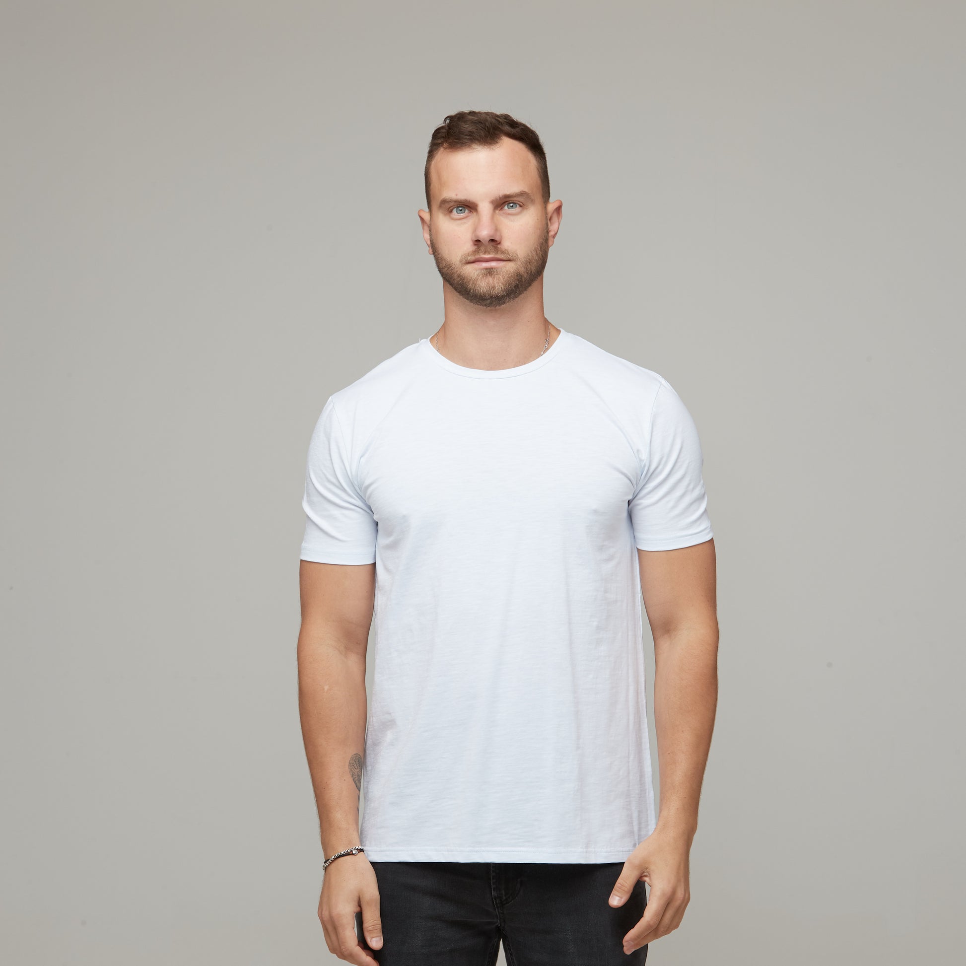 dipped back mens white tee