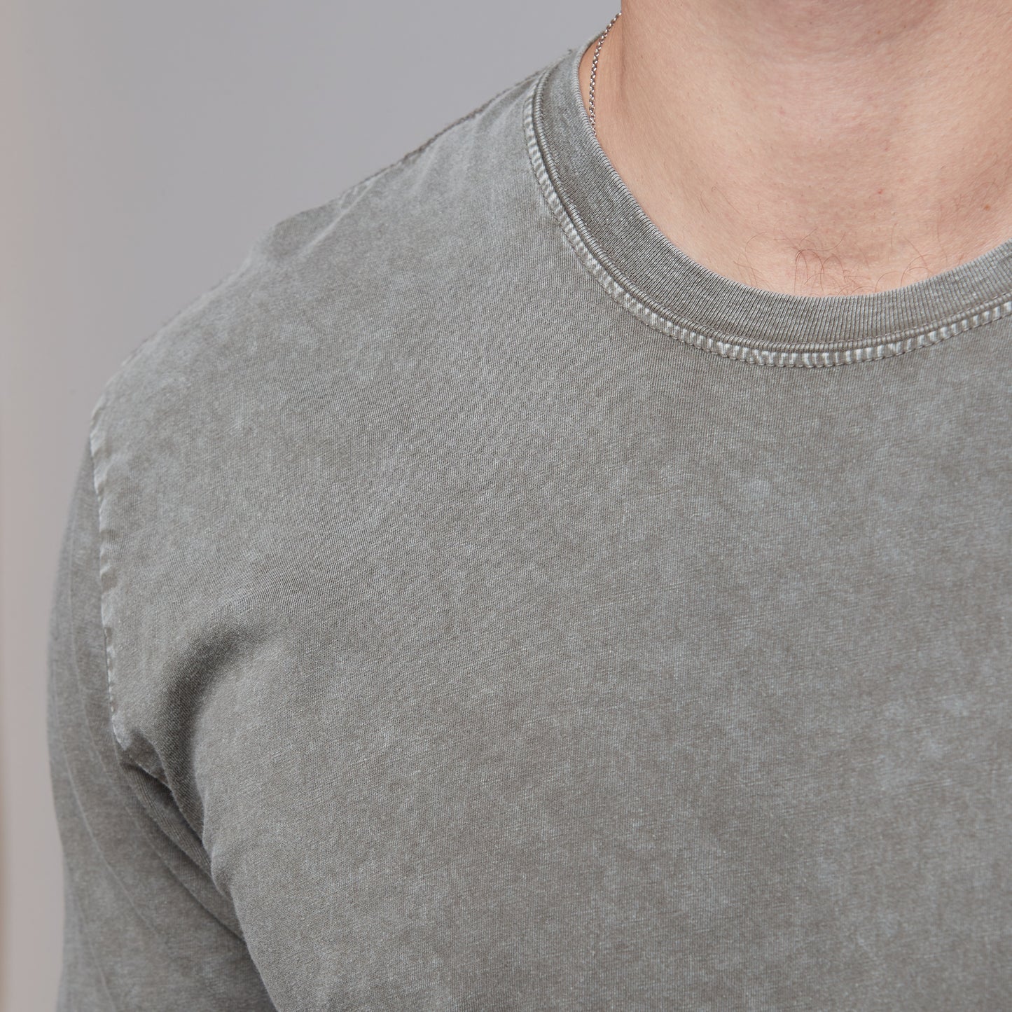 Stone Tee Moss