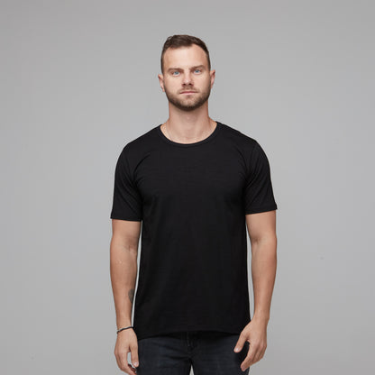 mens black fitted tee