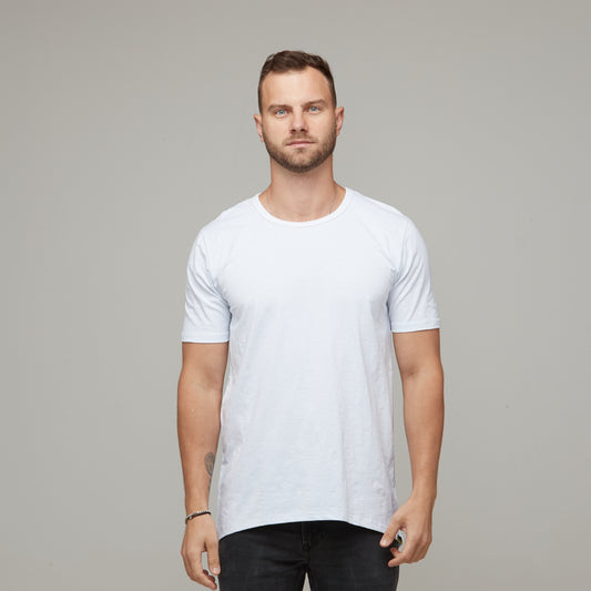 mens white fitted tee