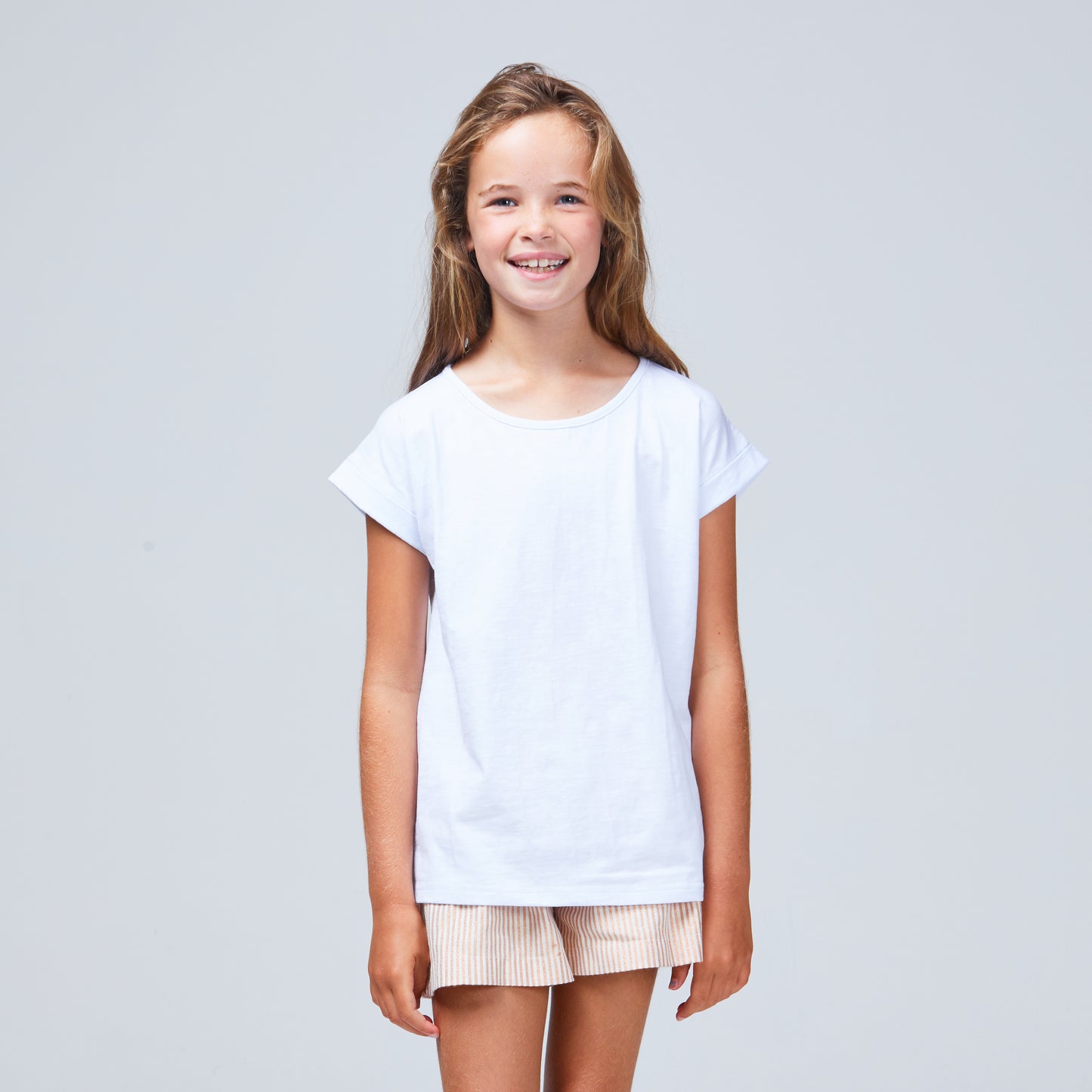 white girls basic tee