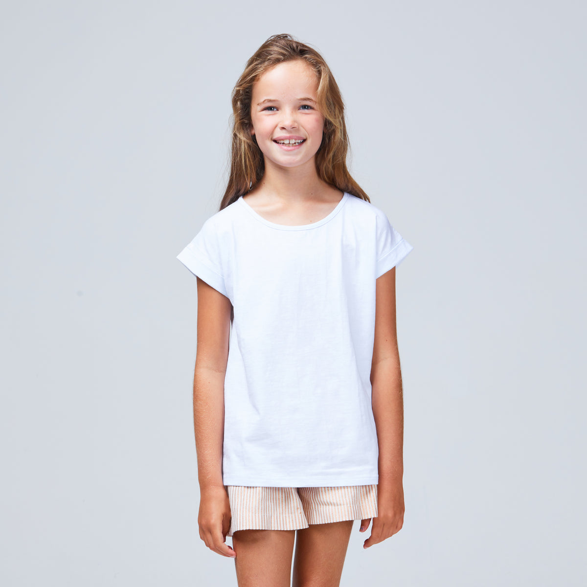 white girls basic tee