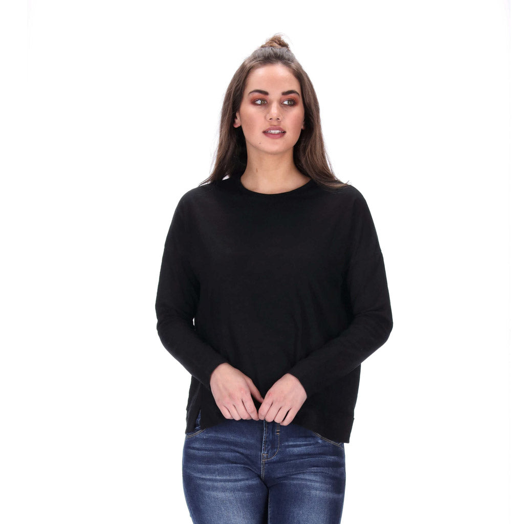textured black long sleeve basic