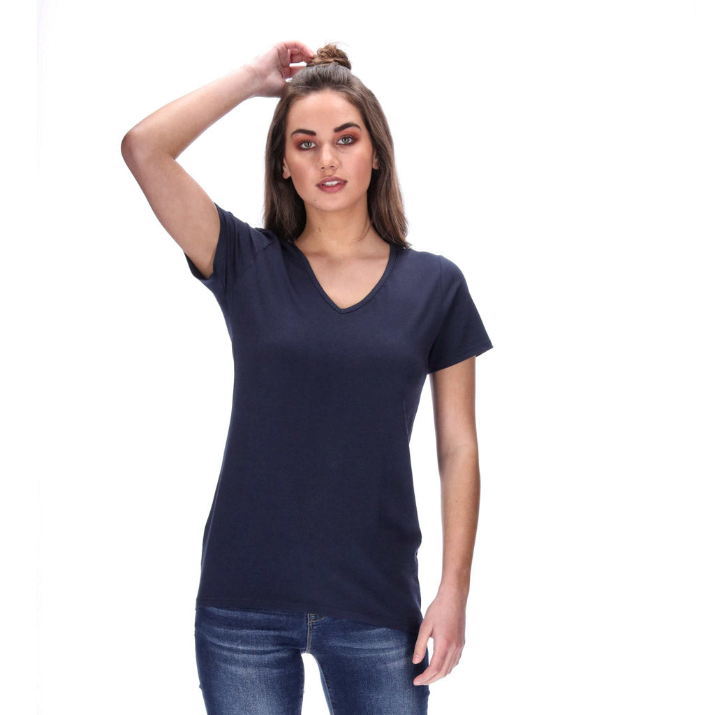 basic navy tee